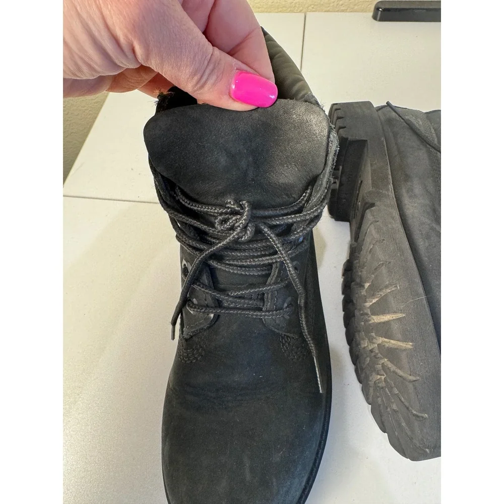 Timberland 6 Inch Premium Waterproof Boots Kids Size 1 Black Nubuck Streetwear‎